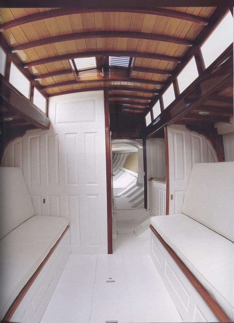 200608YachtinhgQ83